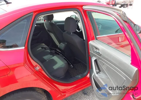 2019 Volkswagen Jetta 1.4T R-Line/1.4T S/1.4T Se z USA, uszkodzony, nr VIN 3VWCB7BU9KM169768